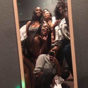 Meet your Posher, Janee